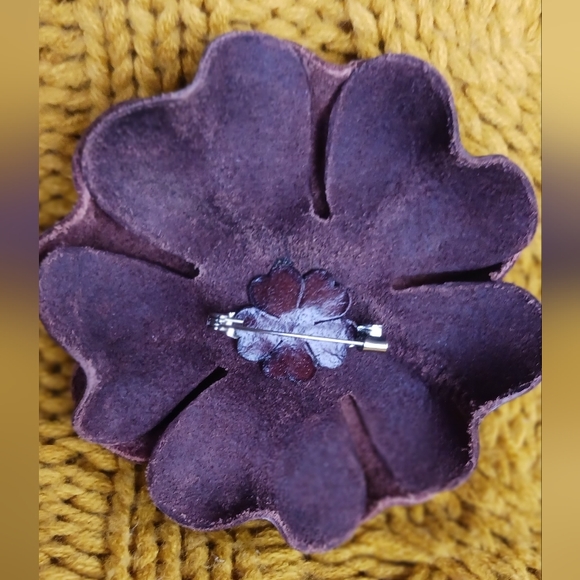 Genuine Brown Leather Green bids Camellia Brooch Flower Pin - Picture 4 of 7